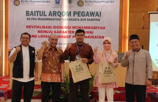 Penyerahan peserta BA PKU ke MPK PP muhammadiyah
